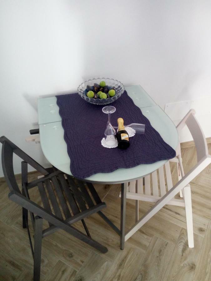 Maretna Apartment Giardini Naxos Bagian luar foto
