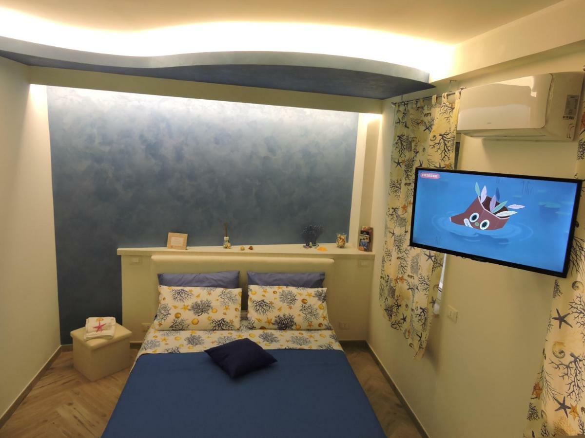 Maretna Apartment Giardini Naxos Bagian luar foto